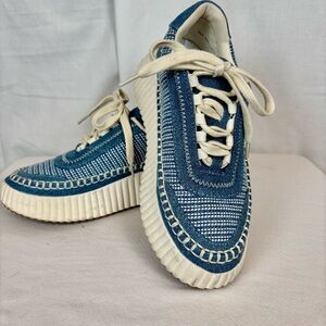 Like New‎ Dolce Vita Dolen Denim and Cream Platform Sneakers Sz 6